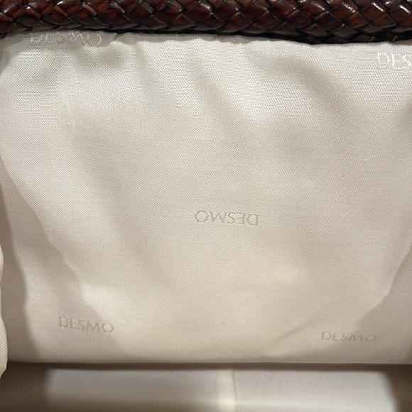 Desmo Italian White Purse w straps - Picture 7 of 9